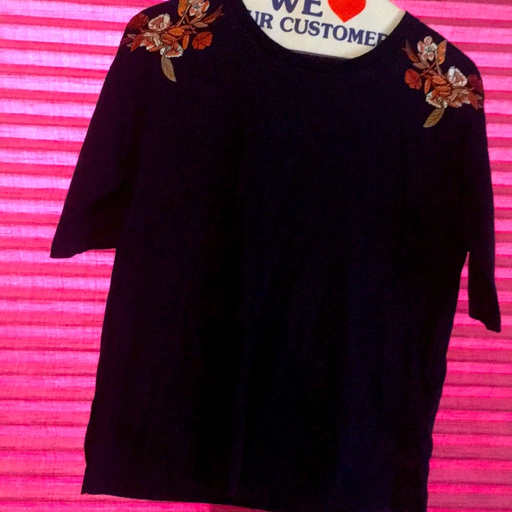 Cute top